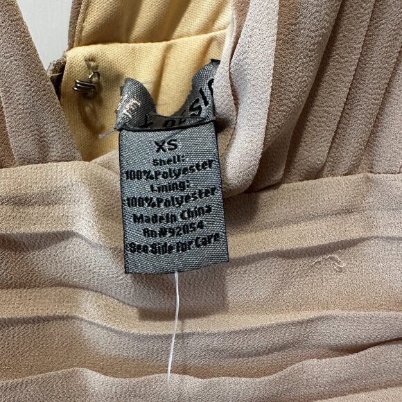 Love by Design Athen Plunging V-Neck Maxi Dress - Nude - NWT - Picture 6 of 6